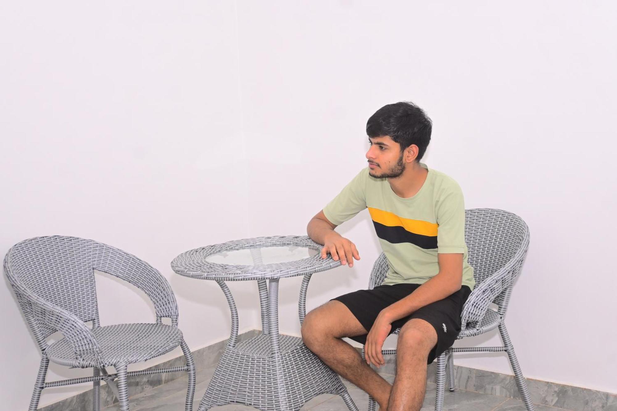 Shri Narayanam Guest House And Home Stay Ayodhya Esterno foto